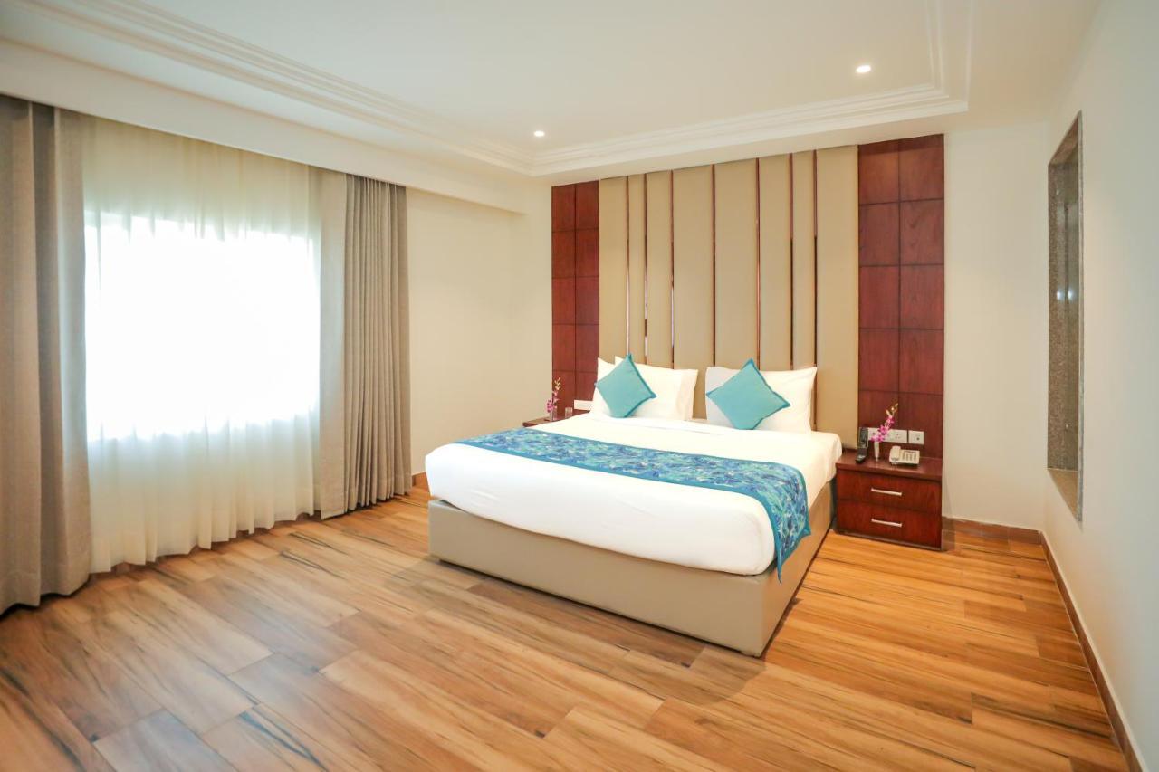 Regenta Place Phagwara By Royal Orchid Hotels Limited Extérieur photo